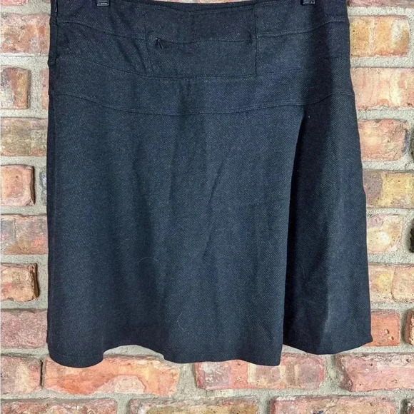 Athleta gray aline ponte moto stretch mini athletic skirt w/side zipper size 12 - Picture 2 of 3
